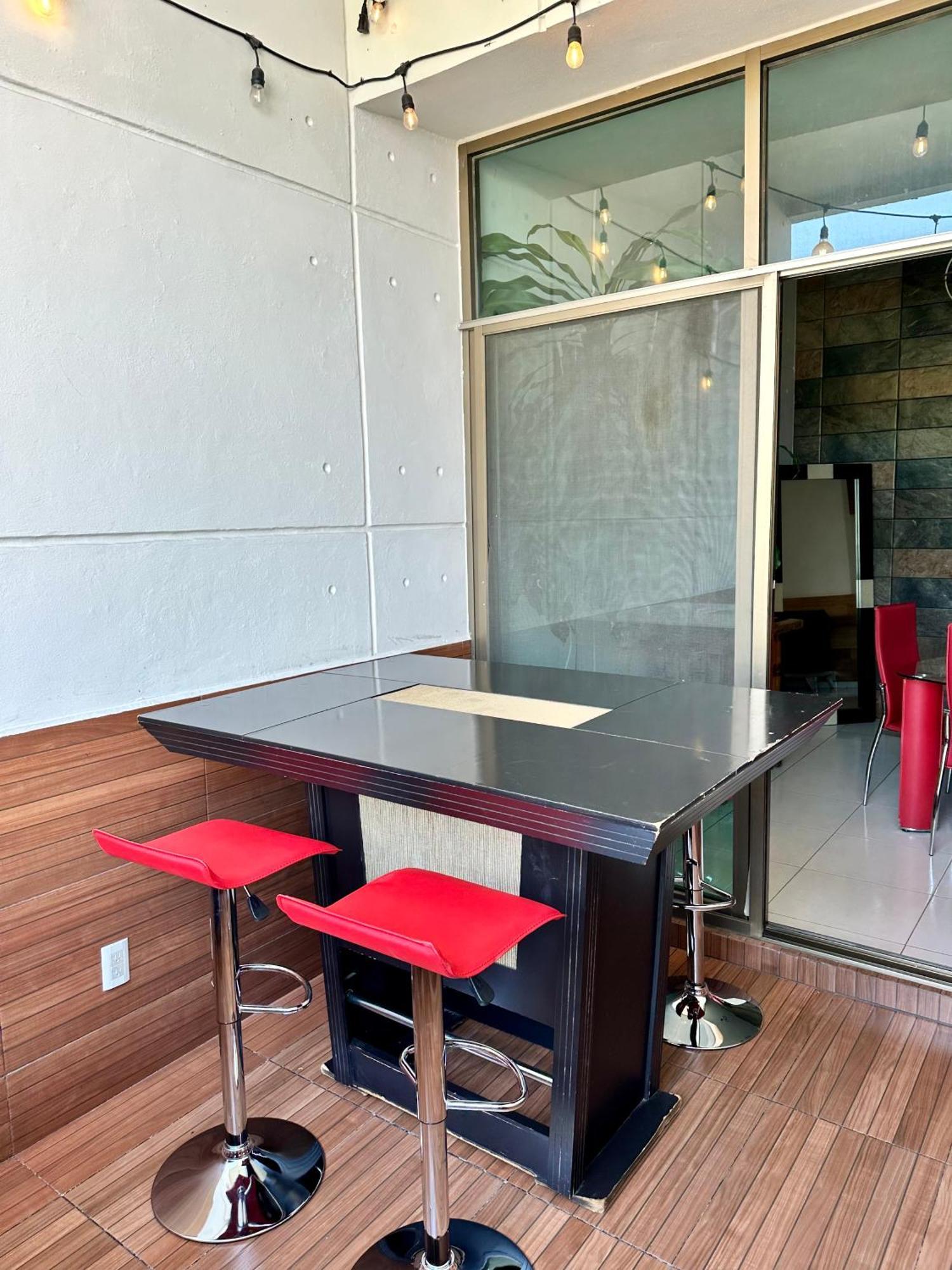 Loft Arte Y Diseno, Terraza, Asador, 3 Pantallas "Cuernavaca Somos El Unico Airbn Que Te Ofrece 2 Exclusivos Jacuzzis Profesionales Con Agua Caliente Y Sistema De Hidromasaje, Tipo Spa" Fraccionamiento Vigilancia 24 Horas Appartement Buitenkant foto